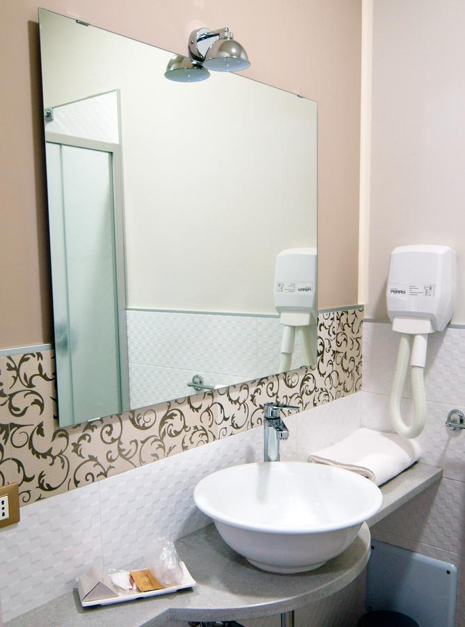 B&B San Trifone Adelfia Екстериор снимка