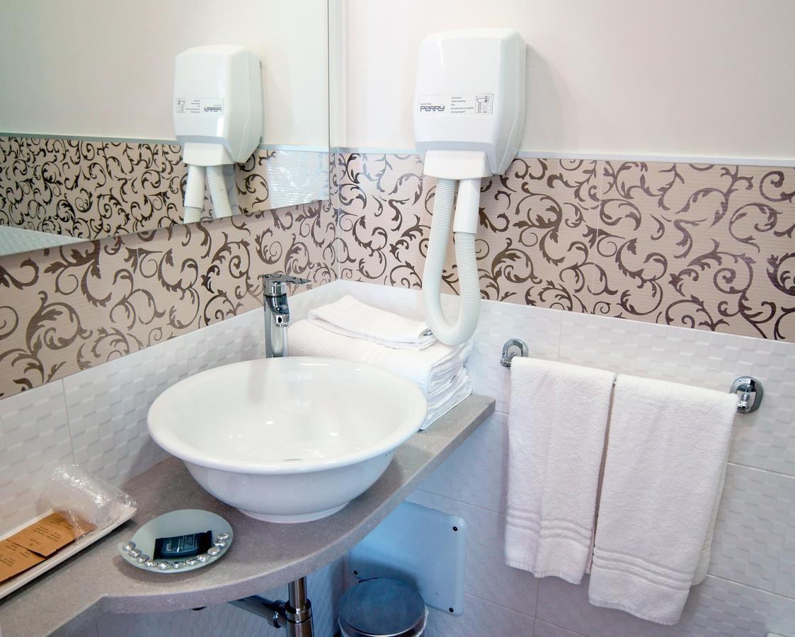 B&B San Trifone Adelfia Екстериор снимка